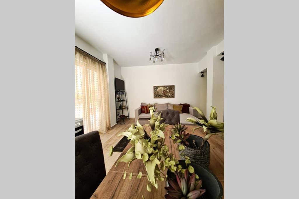 Modern Apt In The Heart Of Glyfada - Literally!! Athènes Extérieur photo